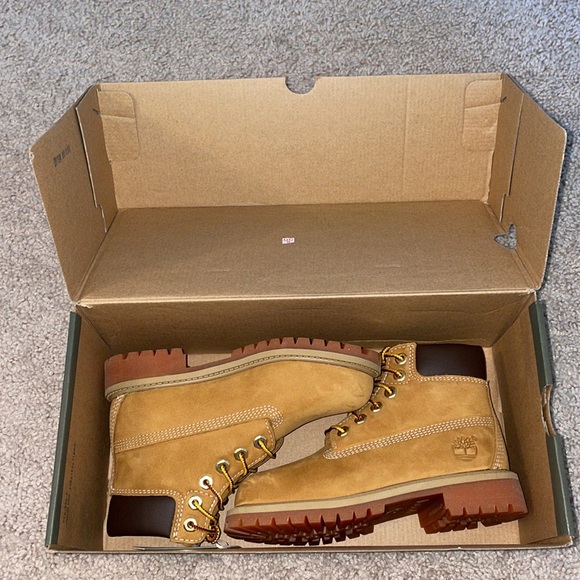 Youth Timberland Premium Size 13 - Picture 6 of 7